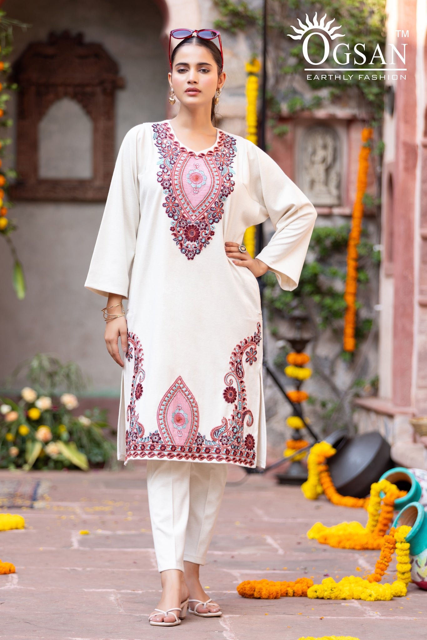 Zari Embroidered Woollen Phiran | 2 Piece Suit with Hand Work