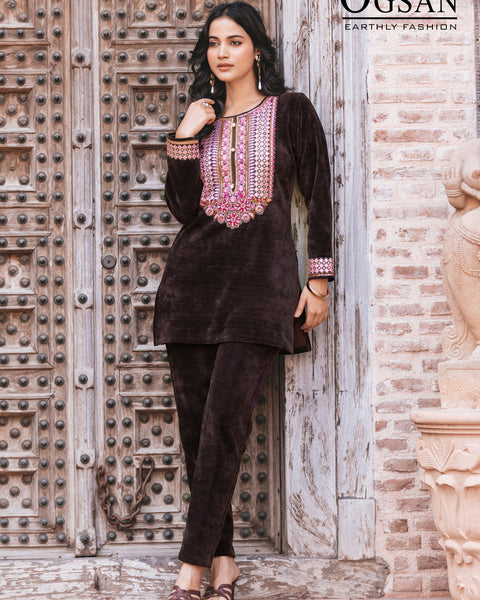 Chenal Self Velvet Co-ord Set with Hand Embroidery