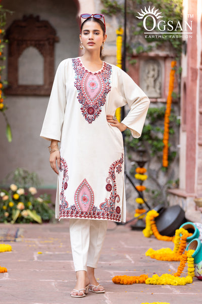 Zari Embroidered Woollen Phiran | 2 Piece Suit with Hand Work