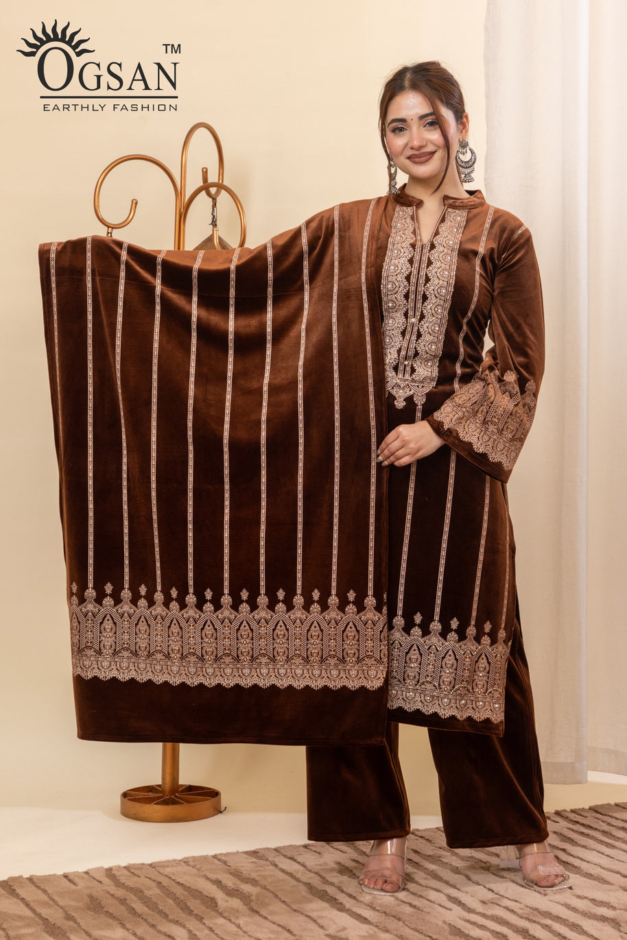 Elegant Velvet Kurta Set with Dupatta