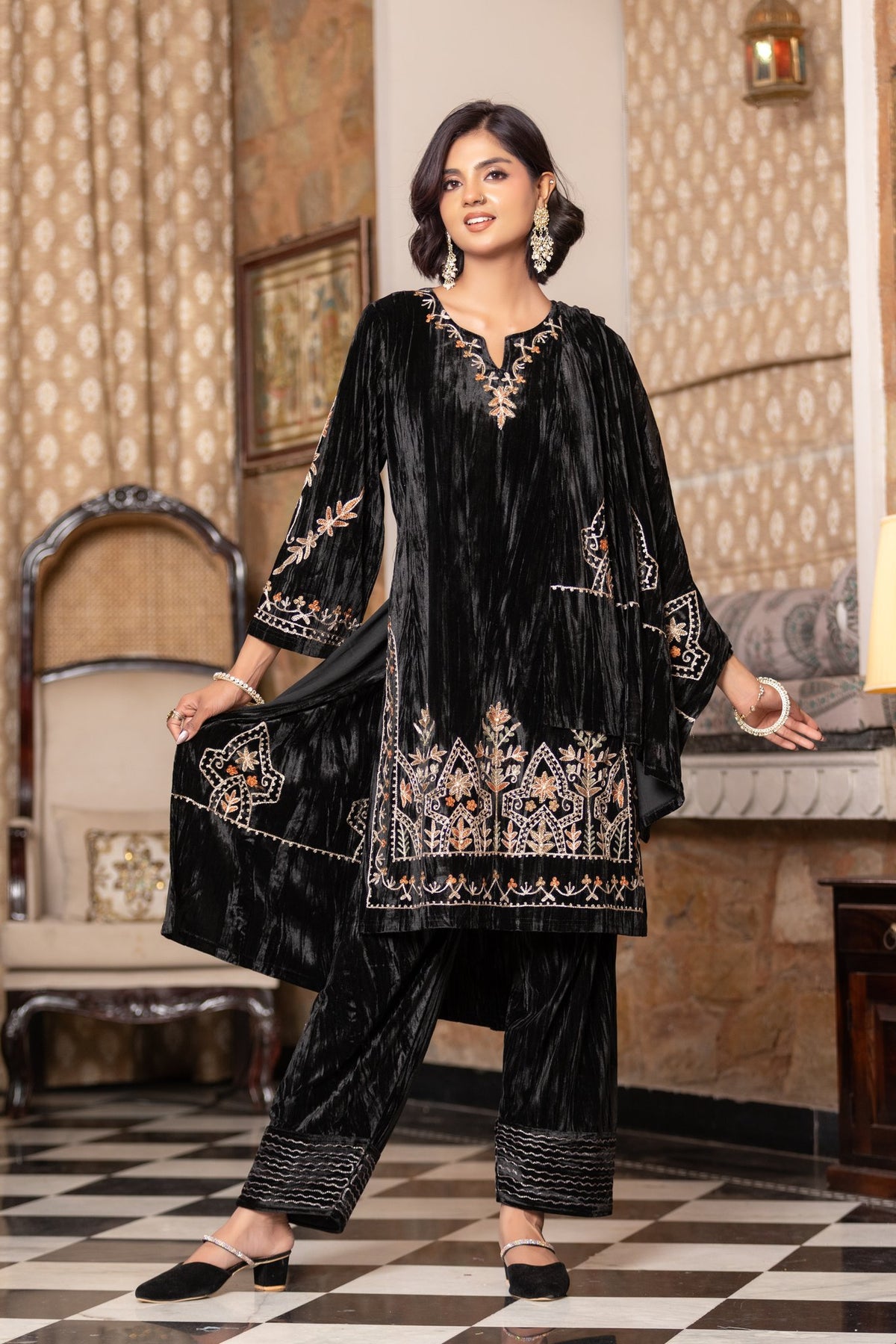 Black velvet shawl suit – Ogsan Design 112