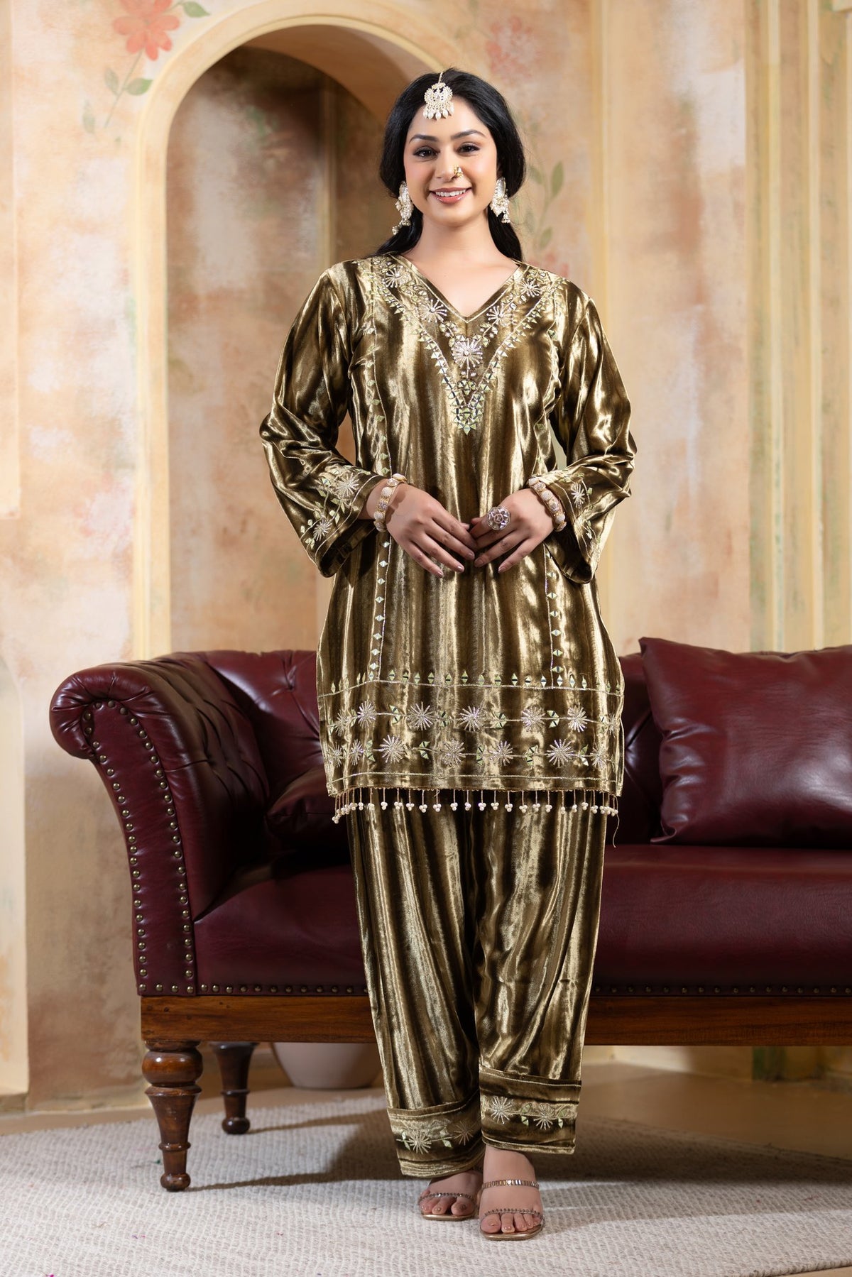 Olive Gold velvet co-ord set – Ogsan Design 135