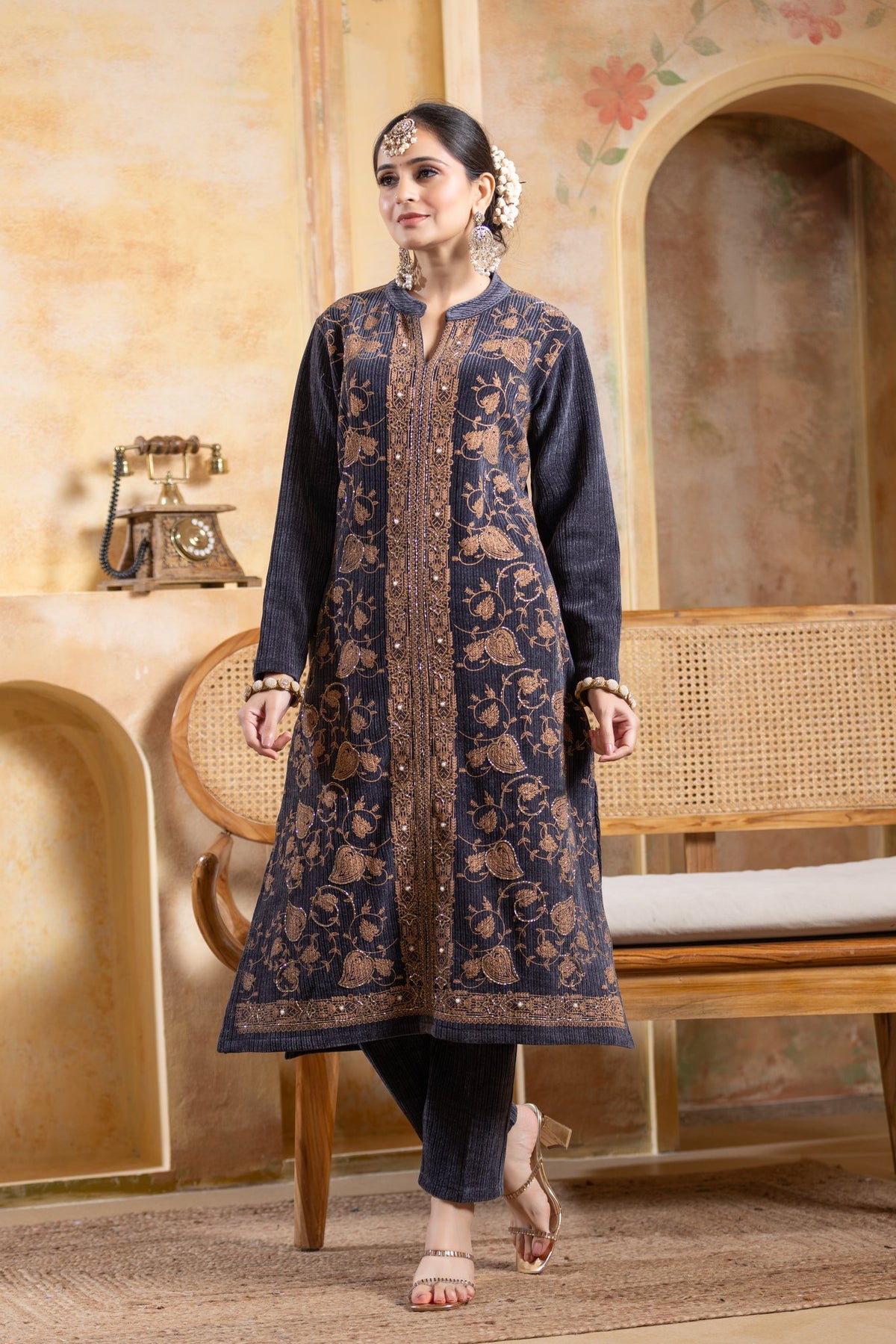 Navy velvet co-ord set – Ogsan Design 145