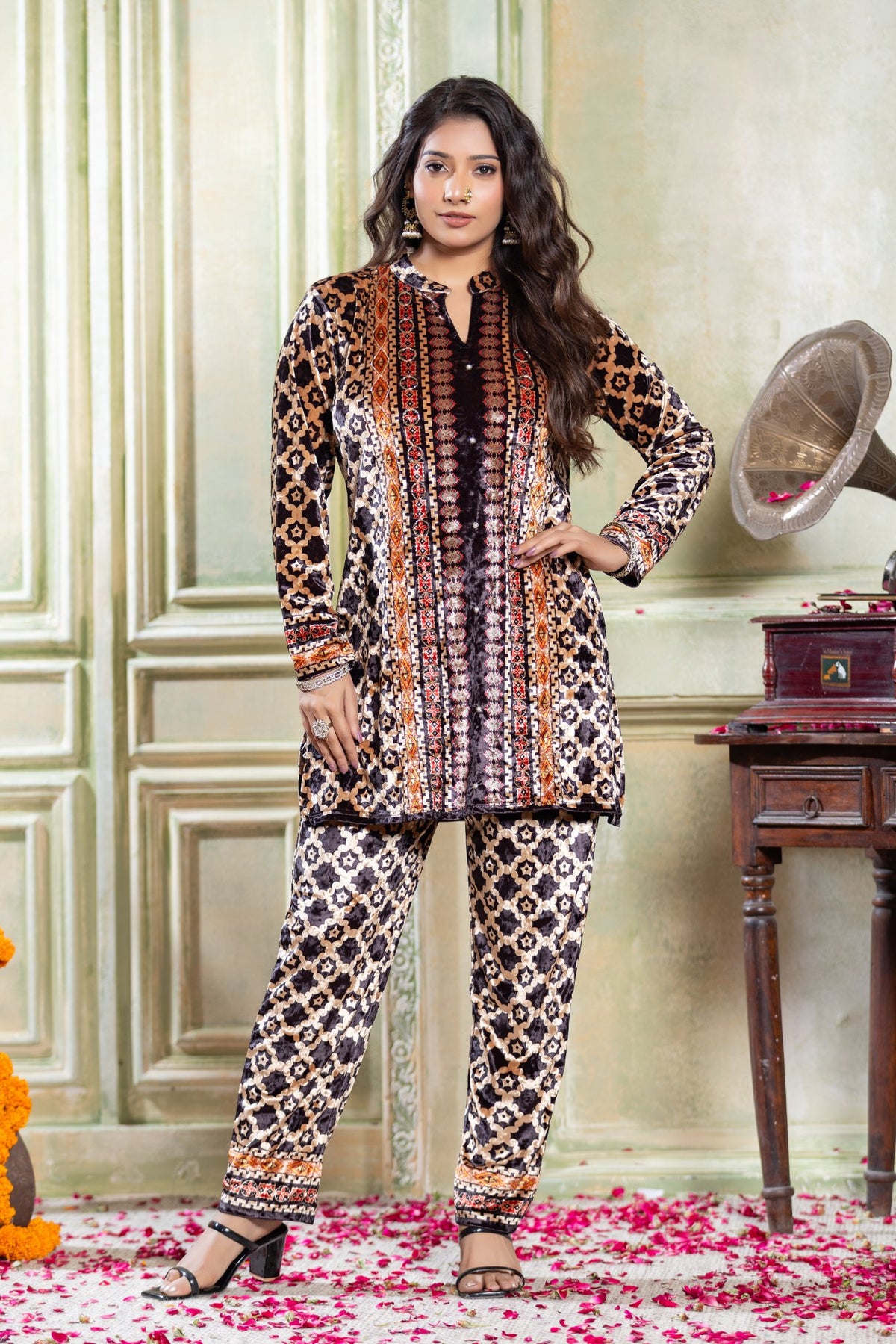 Rust Brown velvet co-ord set – Ogsan Design 158