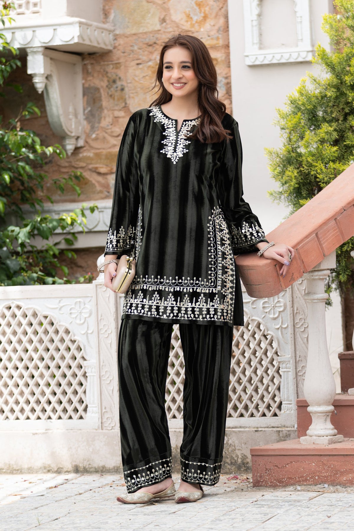 Black velvet co-ord set – Ogsan Design 51