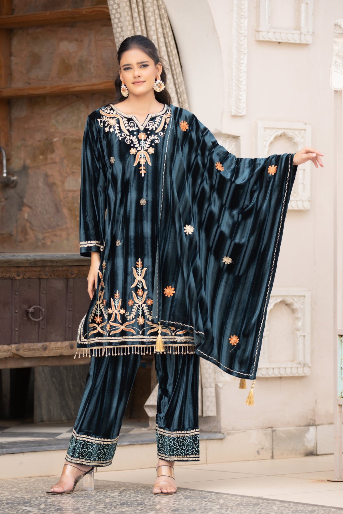 Teal velvet shawl suit – Ogsan Design 79