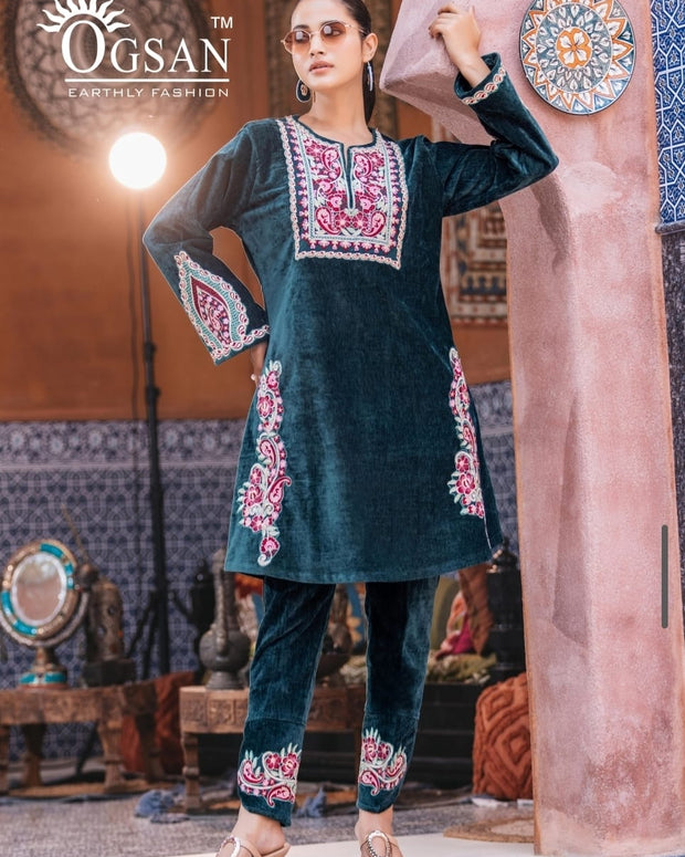 Embroidered Velvet Kashmiri Work Co-Ord Set